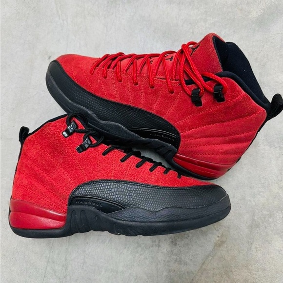 Jordan 12 Reverse Flu Game - Picture 1 of 3